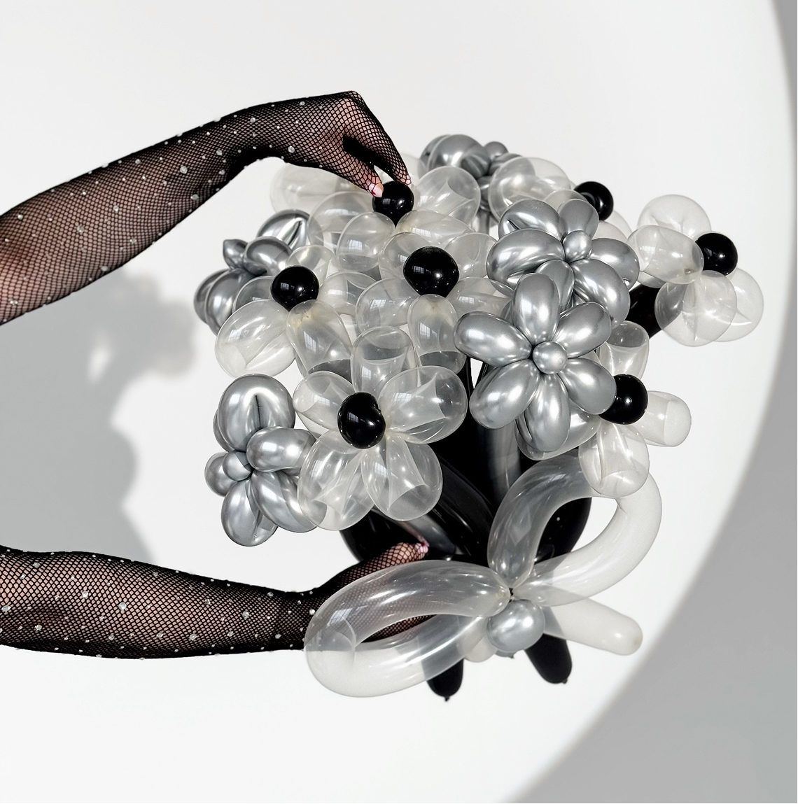 Geles kurios niekada nenuvys